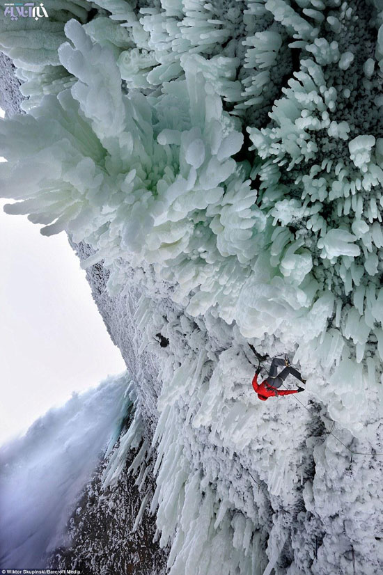عکس: شجاعت دیوانه وار بر فراز آبشار مرگ!