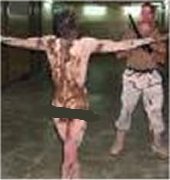 يک عکس از شکنجه زندانيان ابوغريب