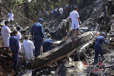 اخبار ,اخبار حوادث ,سقوط هواپیمای وزیر دفاع لائوس