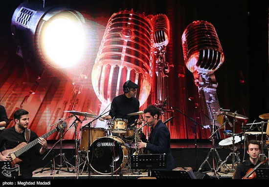 کنسرت مانی رهنما به روایت تصویر