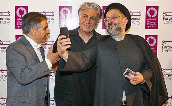 محمد علی ابطحی: تئاتر را بیشتر از سینما دوست دارم