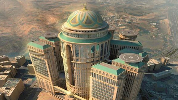 ساخت بزرگترین هتل جهان در مکه +عکس