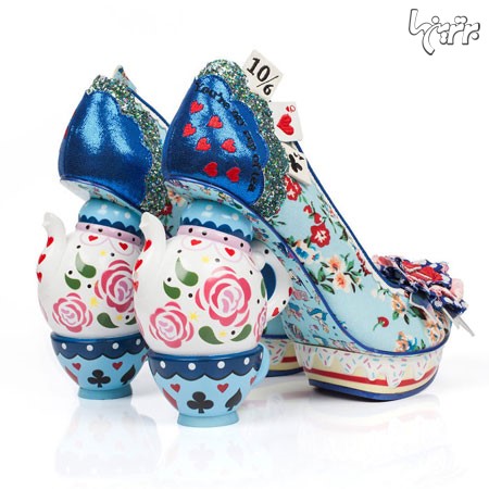 کفش های آلیس در سرزمین عجایب