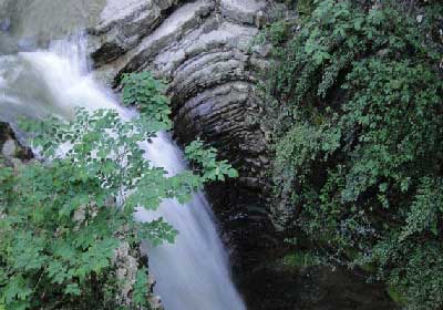 زیباترین آبشارهای ایران,آبشار ویسادار