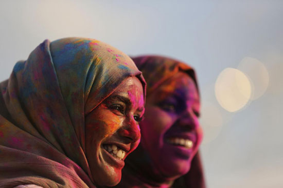 جشن رنگ‌ها؛ استقبال هندی‌ها از بهار