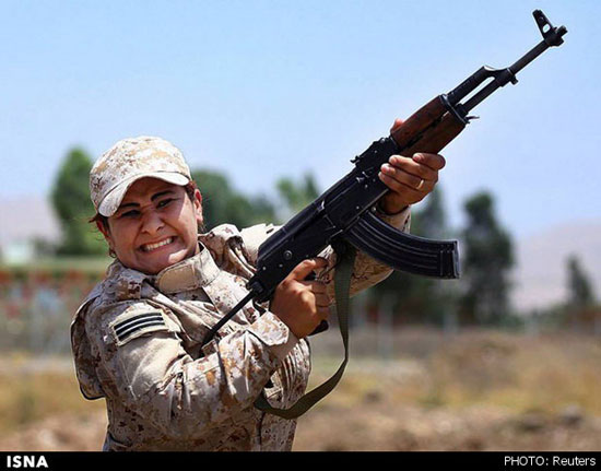 زنانی که با داعش می‌جنگند! +عکس