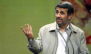 احمدی‌نژاد: در كشور هیچكس به نان شب محتاج نیست، یارانه‌ها در جیب مردم است