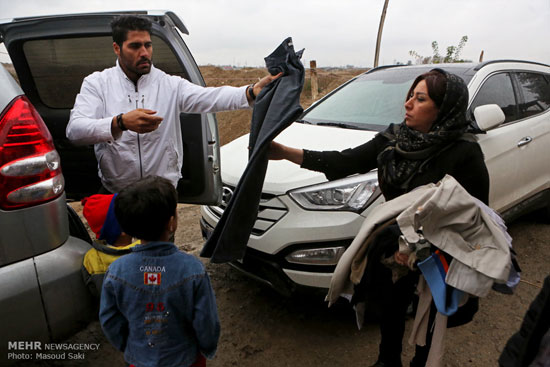 عکس: کمک رسانی به مناطق محروم تهران و رباط کریم