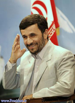 احمدی نژاد و مدیریت جهانی