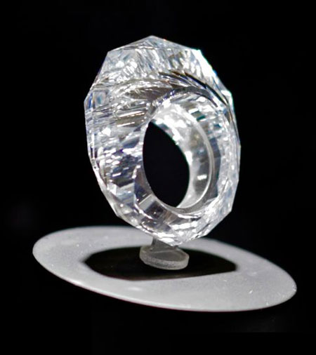 انگشتر تمام الماس 200 میلیاردی