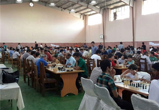 اتفاقی عجیب در مسابقات شطرنج انتخابی تیم ملی + عکس