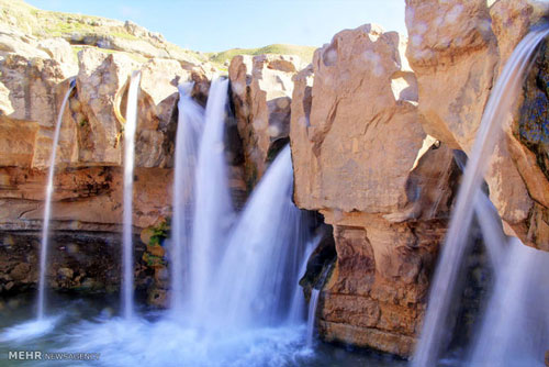 آبشار افرینه