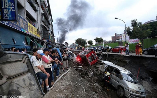تصاویر هالیوودی از انفجار مرگبار تایوان