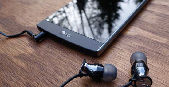 خوره‌های موسیقی بخوانند: یک قابلیت منحصربه‌فرد LG V10 که احتمالاً از آن خبر ندارید!
