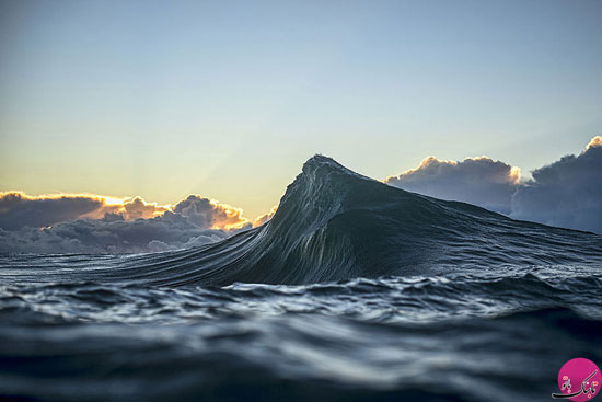 امواج کوهی شکل خارق العاده در اقیانوس ها