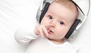 درمان کم شنوایی نوراد,دلایل  کم شنوایی در کودکان