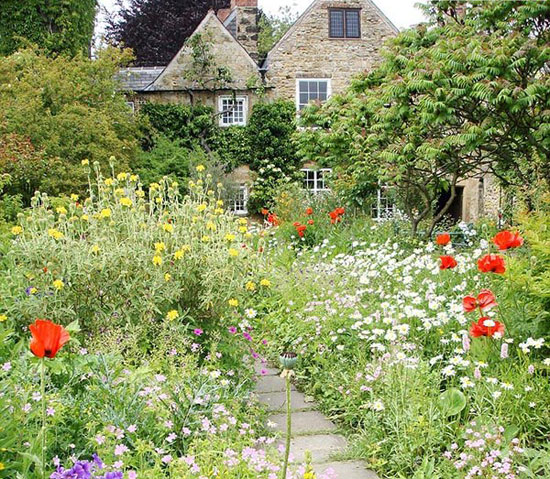تصاویر: زیباترین باغ های بریتانیا