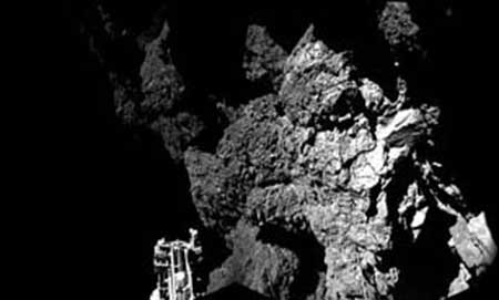 پایان غم‌انگیز روزتا در برخورد با سیارک اسرار آمیز + تصاویر