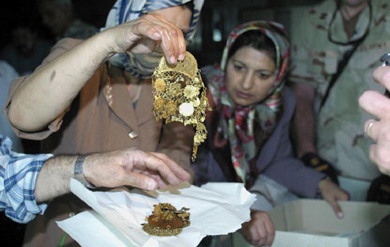تصاویر: محتویات گاوصندوق‌ شخصی‌ صدام