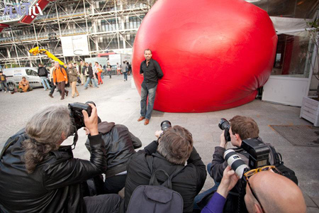 توپ قرمز در پاریس,اخبار,اخبار گوناگون