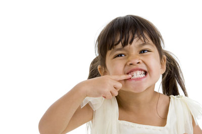 دندان قروچه کودک,علت دندان قروچه در کودکان