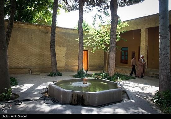 عکس‌هایی زیبا از منزل امام خمینی (ره) در خمین