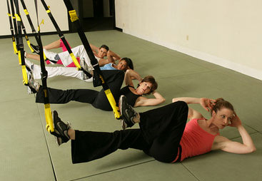 تمرینات ورزشی,ورزش با کش (TRX),تمرینات عضلات پا با کش بدنسازی