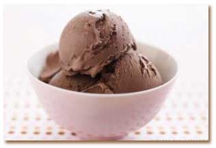 بستنی شکلاتی 