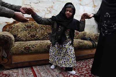 اخبار,اخبار اجتماعی, دختر فلج در حرم حسینی شفا یافت