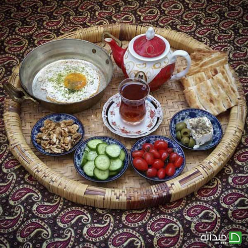 هنر بانوی خوش سلیقه ایرانی در تزیین غذا