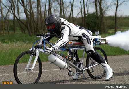   رکوردشکنی دوچرخه مجهز به نیروی پیشران موشک
