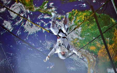 پیشنهاد دیدن فیلم Gravity به صورت سه بعدی در سینما