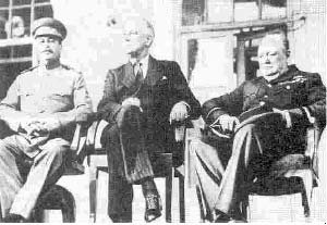 چرچیل ، روزولت و استالین در كنفرانس تهران