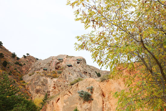 کوه شی می- دالان هنری در جاده ابریشم