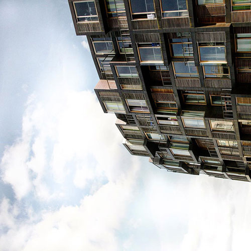 تماشای شماری از ساختمان‌های اروپا در قالب تصاویری مینیمالیستی