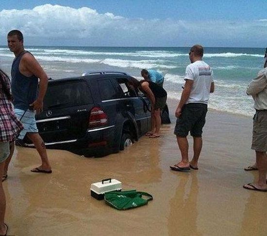 نتیجه بردن خودرو شاسی بلند به ساحل