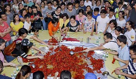 عکسهای جالب,عکسهای جذاب,جشنواره محلی خرچنگ خوری