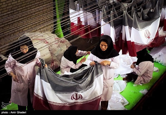 کارگاه تولید پرچم ایران در خمین
