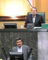 طرح سئوال از محمود احمدی‌نژاد  , هیئت رئیسه مجلس 