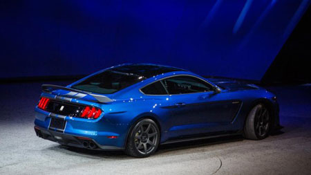 رونمایی از جدیدترین مدل موستانگ با نام GT350R در نمایشگاه خودروی دیترویت + فیلم