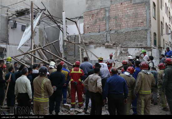 عکس: انفجار حسینیه در جنوب تهران