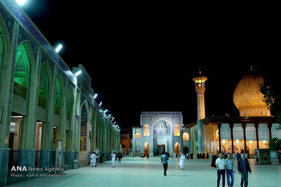 شاهچراغ و حافظیه در شیراز