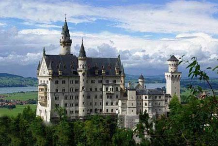  زیباترین قلعه های دنیا,قلعه های دنیا,قلعه نُی شوان شتاین در آلمان 