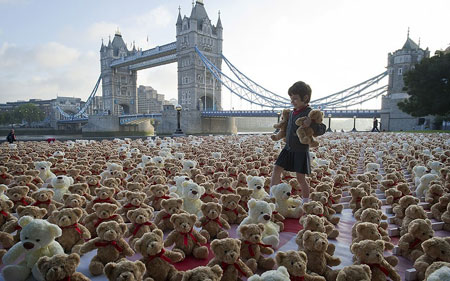 3400 خرس عروسکی در میتینگ سالیانه مبارزه با بیماری های عفونی