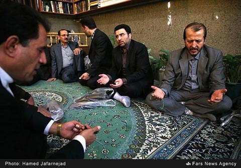 اخبار,مجلس ترحیم مادر محمود احمدی نژاد