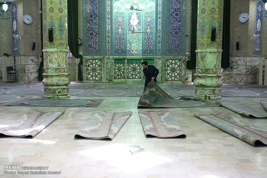 عکس: غبارروبی مسجد جمکران