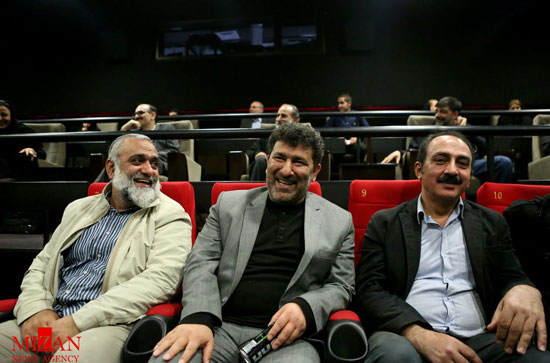 اکران فیلم یتیم خانه ایران