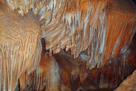 غار بورنیک,تصاویر غار بورنیک,گردشگری