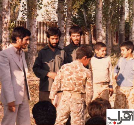 عکس/ احمدی نژاد وقتی فرماندار بود