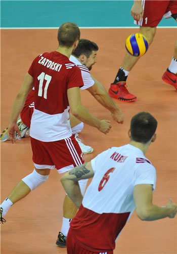 عکس: شکست تیم والیبال ایران مقابل لهستان